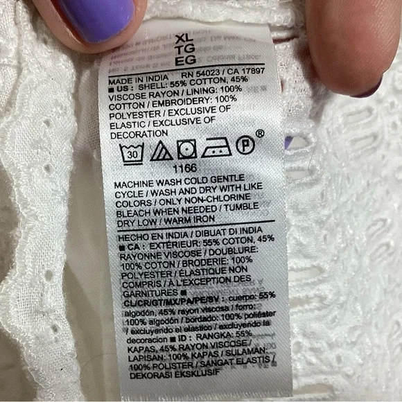 Old Navy Maxi Dress XL Embroidered Tiered Cottagecore Eyelet - Picture 15 of 16